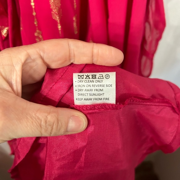 Ridhi Mehra x indya (S) Saree with belt - Picture 12 of 16